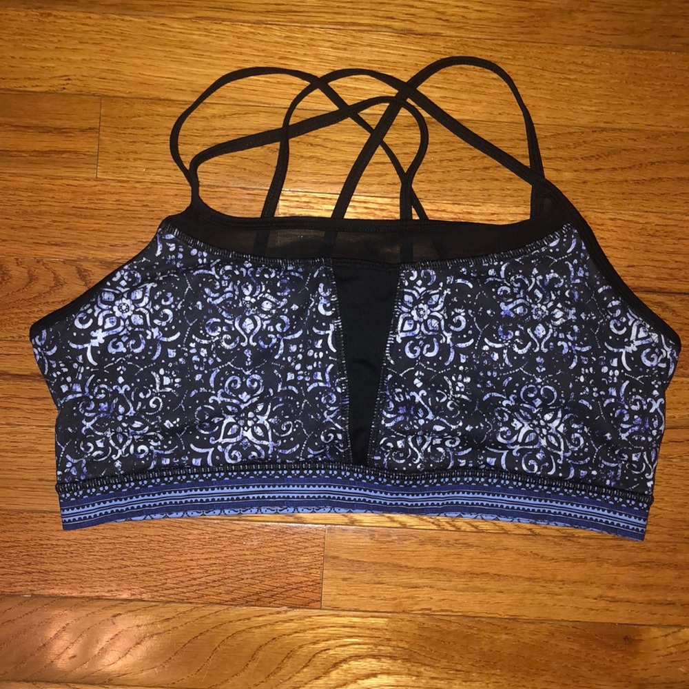 EUC GAIAM sports bra